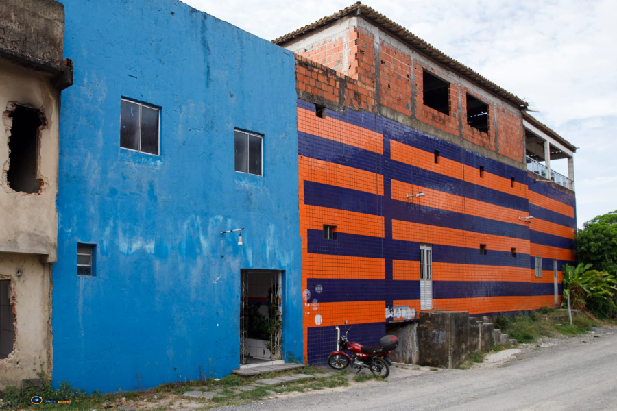 Tradicional “Brega de Orlando” começa a ser demolido para avanço das obras do VLT no Subúrbio de Salvador