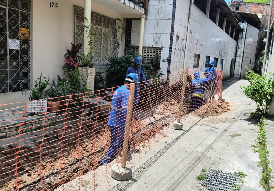  Obra de esgotamento sanitário melhora a vida de mais de 300 pessoas no Lobato