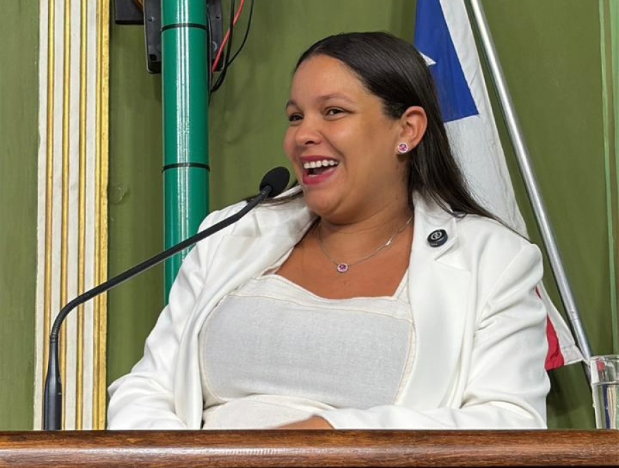 Câmara aprova pacote de projetos da vereadora Isabela Sousa voltados à saúde, inclusão e proteção das famílias em Salvador