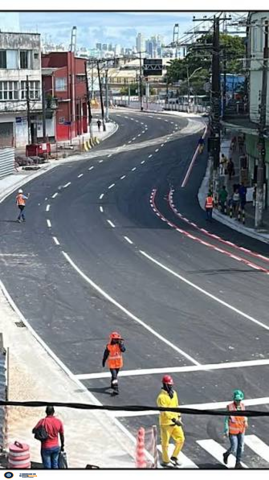 Obras do VLT mudam trânsito e linhas de ônibus na Cidade Baixa; população precisa redobrar atenção